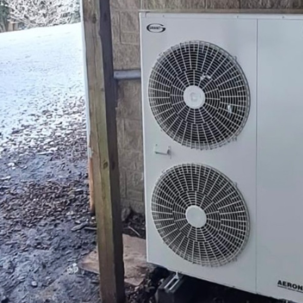 How can installing a heat pump help you save money on heating this winter?